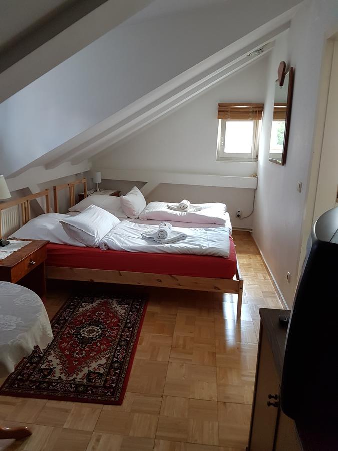 Pension Hubertus Berlin Eksteriør bilde